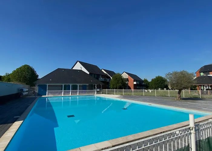 Apartment Sweet Dreams